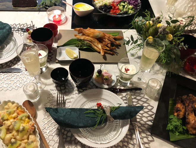 今月のTOPICS  urushi 金手漉き和紙プレート