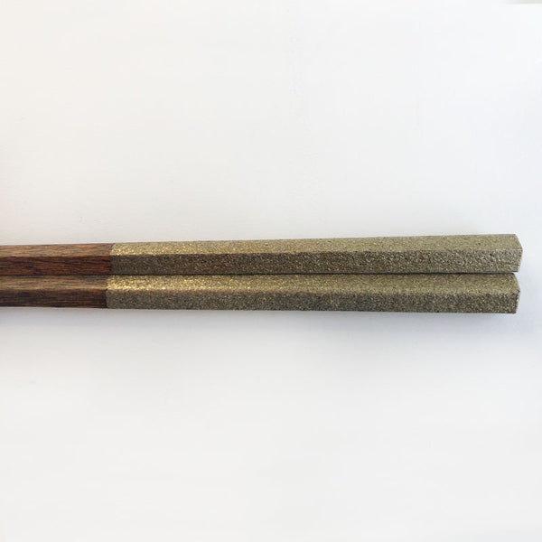 baguettes en bois et or urushi