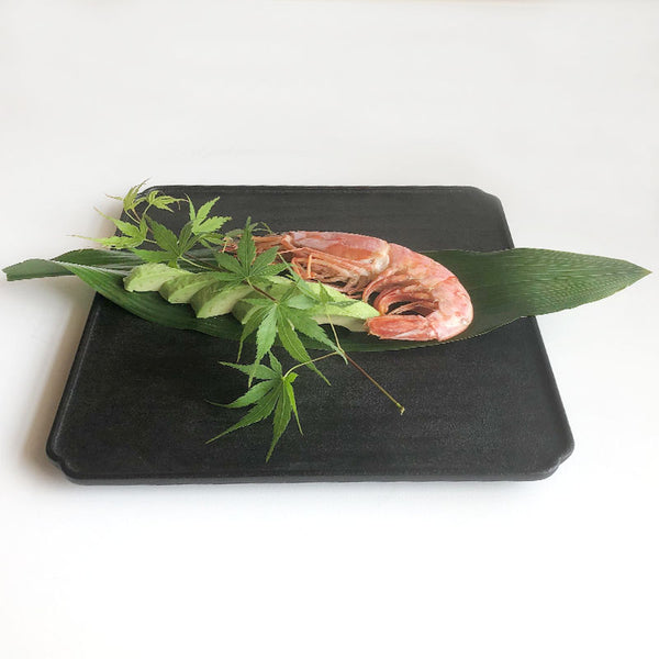 urushi rust black tray